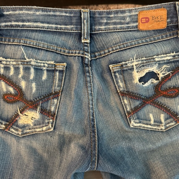 BKE Distressed Star 20 Jeans - Picture 2 of 4